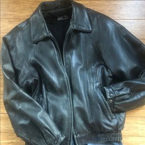 Men’s Pelle Studio gently worn leather jacket.